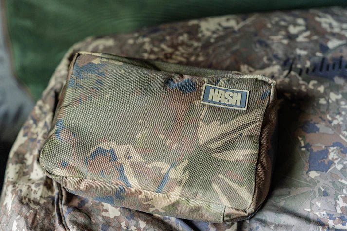 Toiletry Bag Nash Subterfuge - Tienda Carpfishing