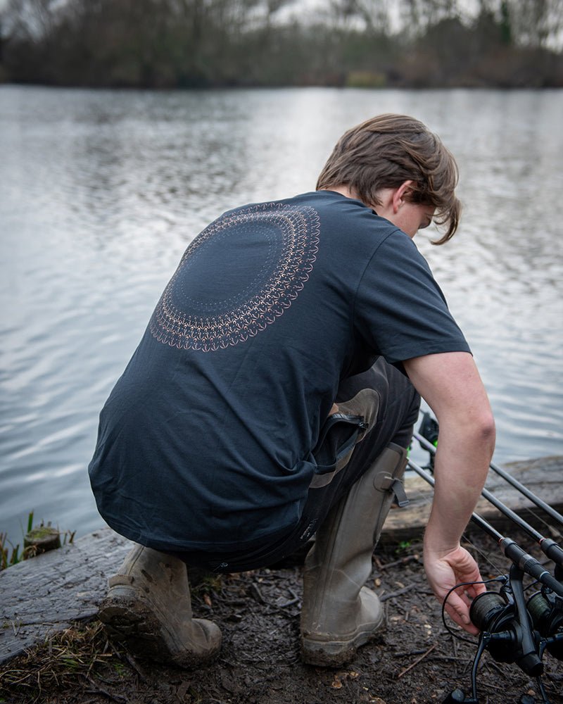 Camiseta Fox Circle T - Tienda Carpfishing