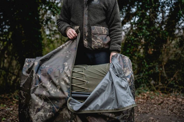 Funda para Bed Chair Nash Subterfuge Impermeable - Tienda Carpfishing