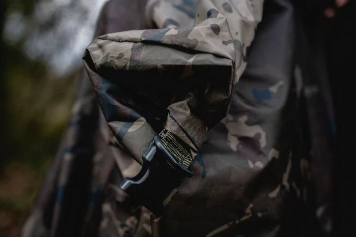 Funda para Bed Chair Nash Subterfuge Impermeable - Tienda Carpfishing