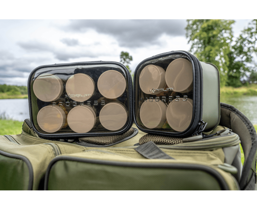 Macuto de 4 botes de cebo Korum Eva - Tienda Carpfishing