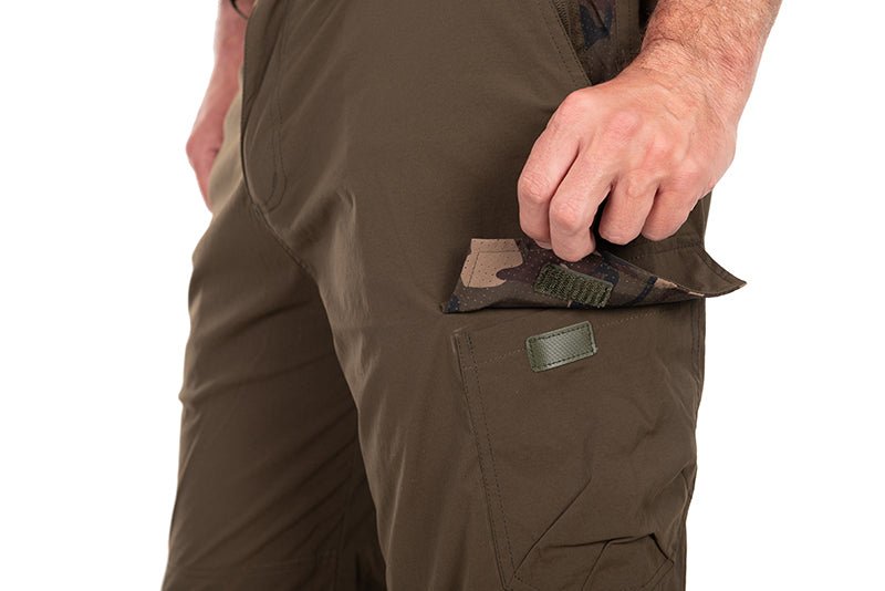 Pantalón Fox Caqui LW Cargo - Tienda Carpfishing