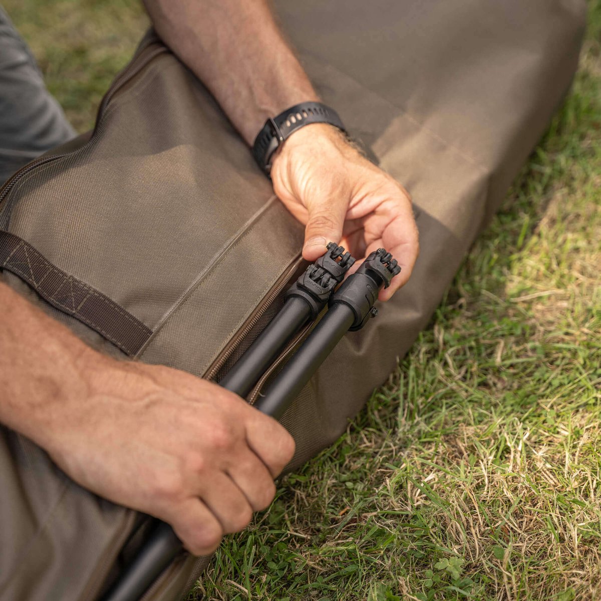 Refugio Avid Carp Exo 2 personas - Tienda Carpfishing