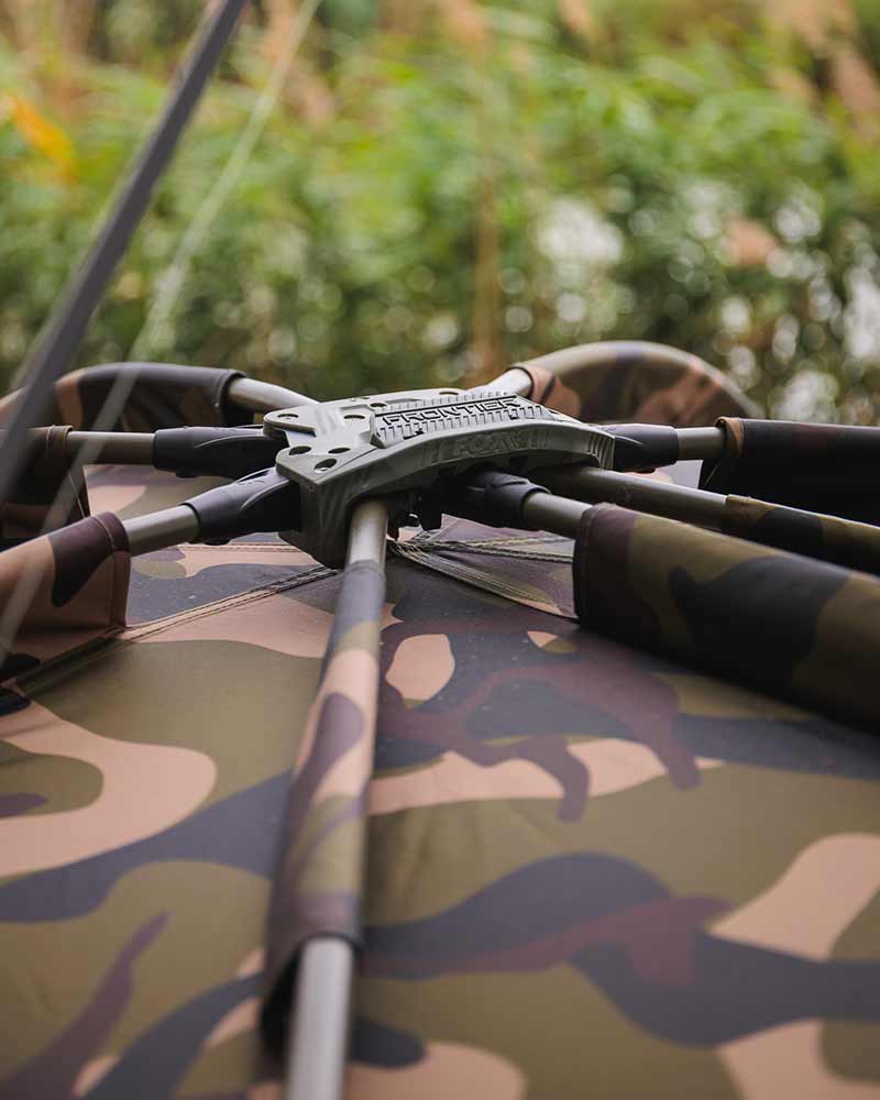 Refugio Fox Frontier II XL Camo - Tienda Carpfishing