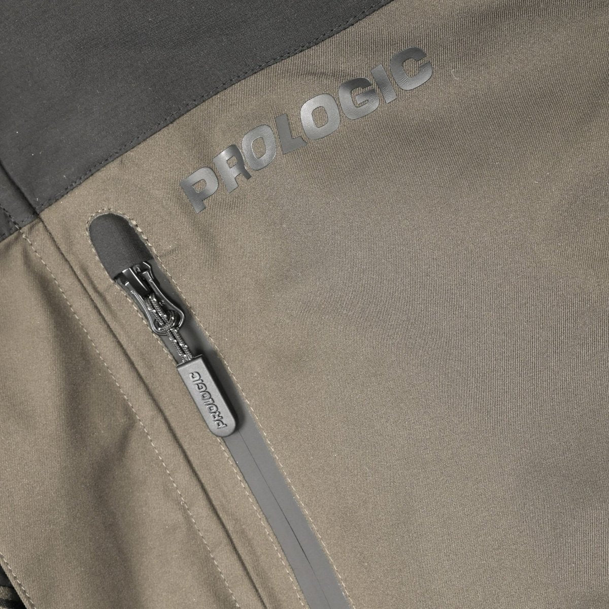 Traje térmico Prologic Signature - Tienda Carpfishing