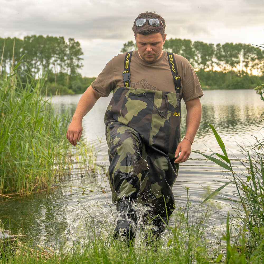 Vadeador Avid Carp Distortion Camo - Tienda Carpfishing