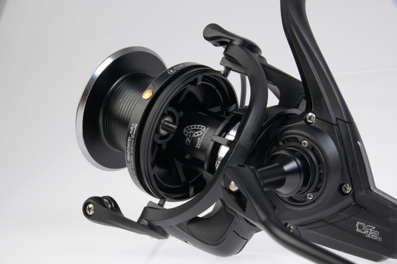 Carrete Virux V12S 10000 - Tienda Carpfishing