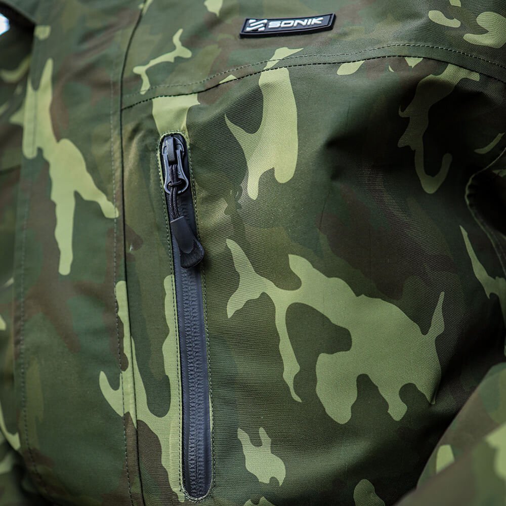 Chaqueta Sonik Camo - Tienda Carpfishing