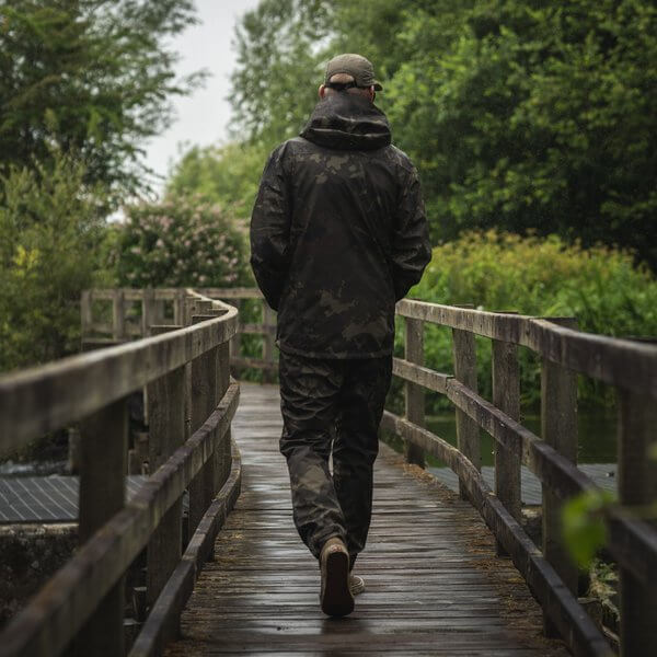 Pantalón Nash Impermeable ZT Extreme Camo - Tienda Carpfishing