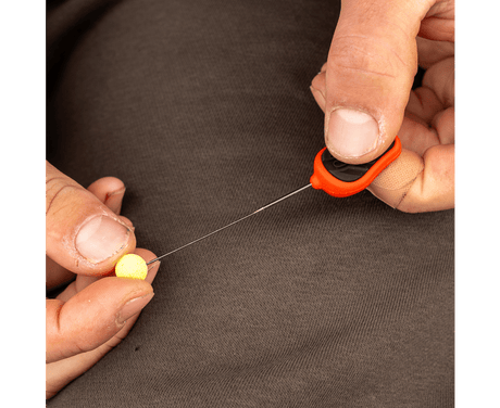 Aguja Avid Carp Fine Hair Re - Rig Rojo - Tienda Carpfishing