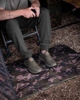 Alfombra Fox Camolite XL - Tienda Carpfishing