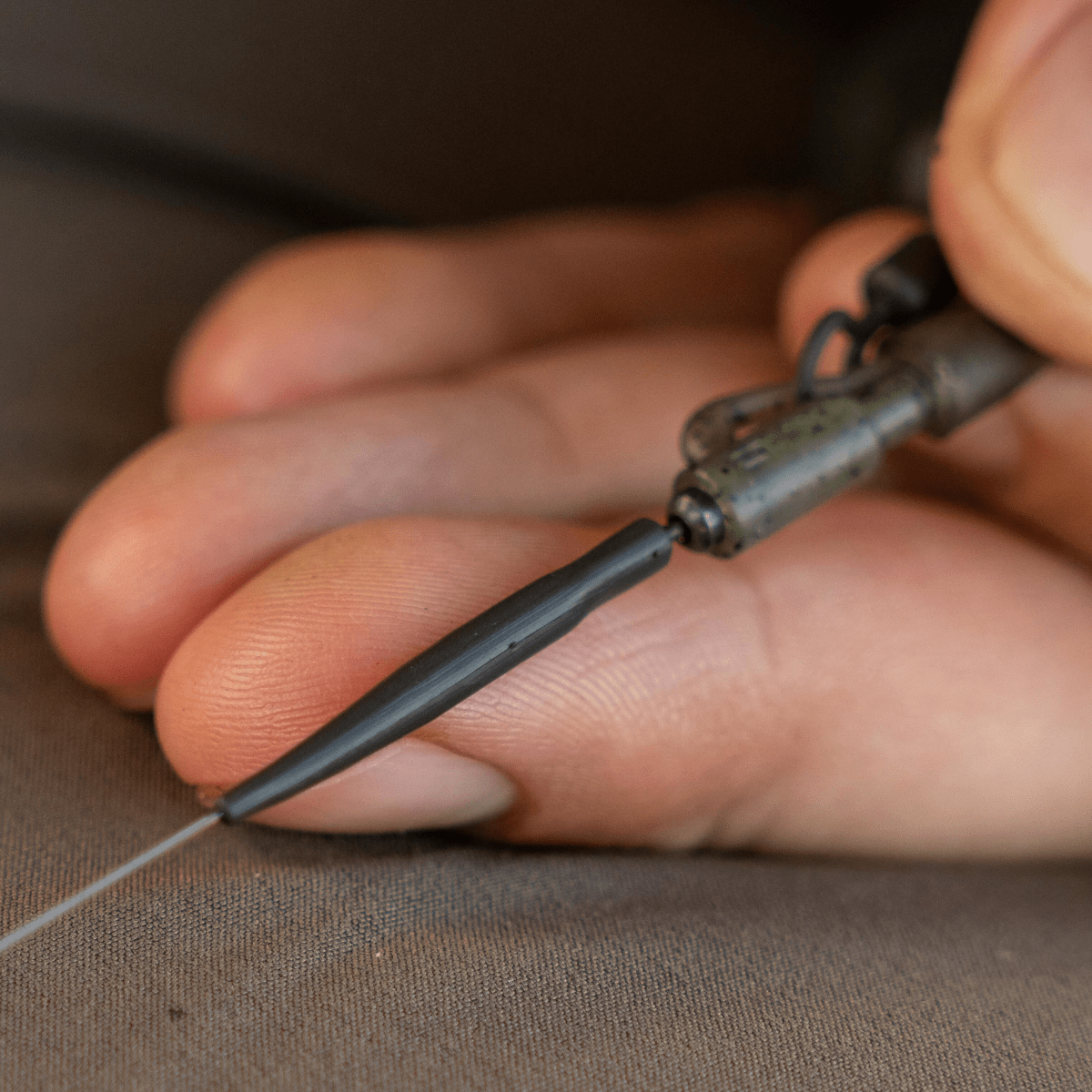 Anti Tangle Sleeve Tungsteno Avid Carp Outline 30 mm - Tienda Carpfishing
