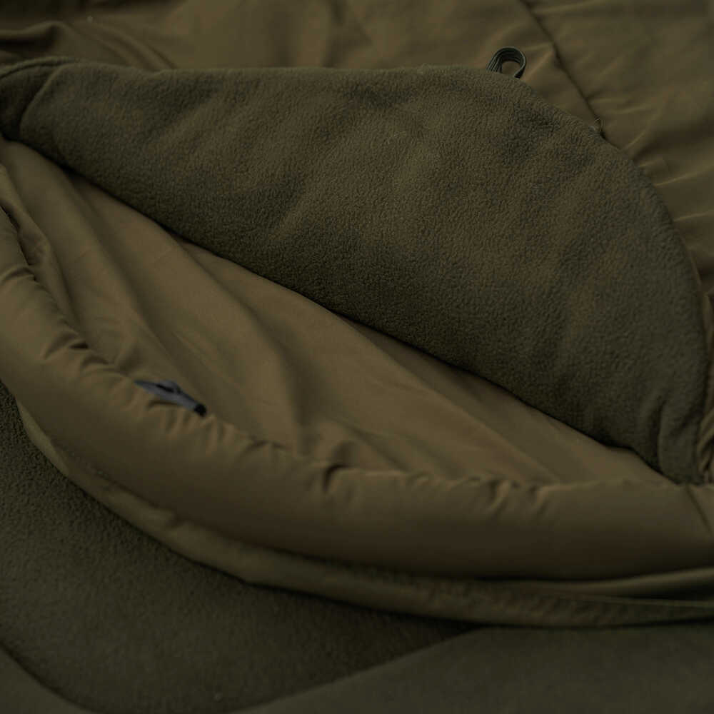 Bed Chair con saco de dormir Avid Carp Benchmark Ultra X System 8 patas - Tienda Carpfishing