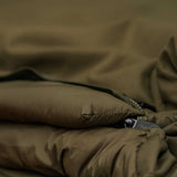 Bed Chair con saco de dormir Avid Carp Revolve X System 8 patas - Tienda Carpfishing