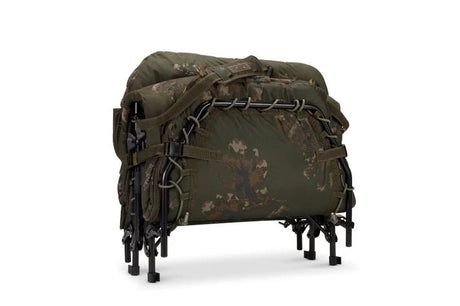 Bed Chair con saco de dormir Nash Scope OPS - Tienda Carpfishing