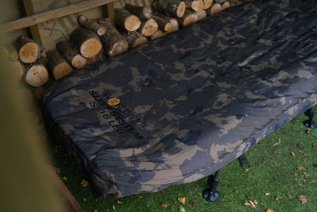Bed Chair con saco de dormir Solar Worldwide STD 6 patas - Tienda Carpfishing