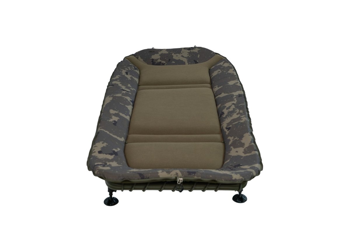 Bed Chair con saco de dormir Solar Worldwide STD 6 patas - Tienda Carpfishing
