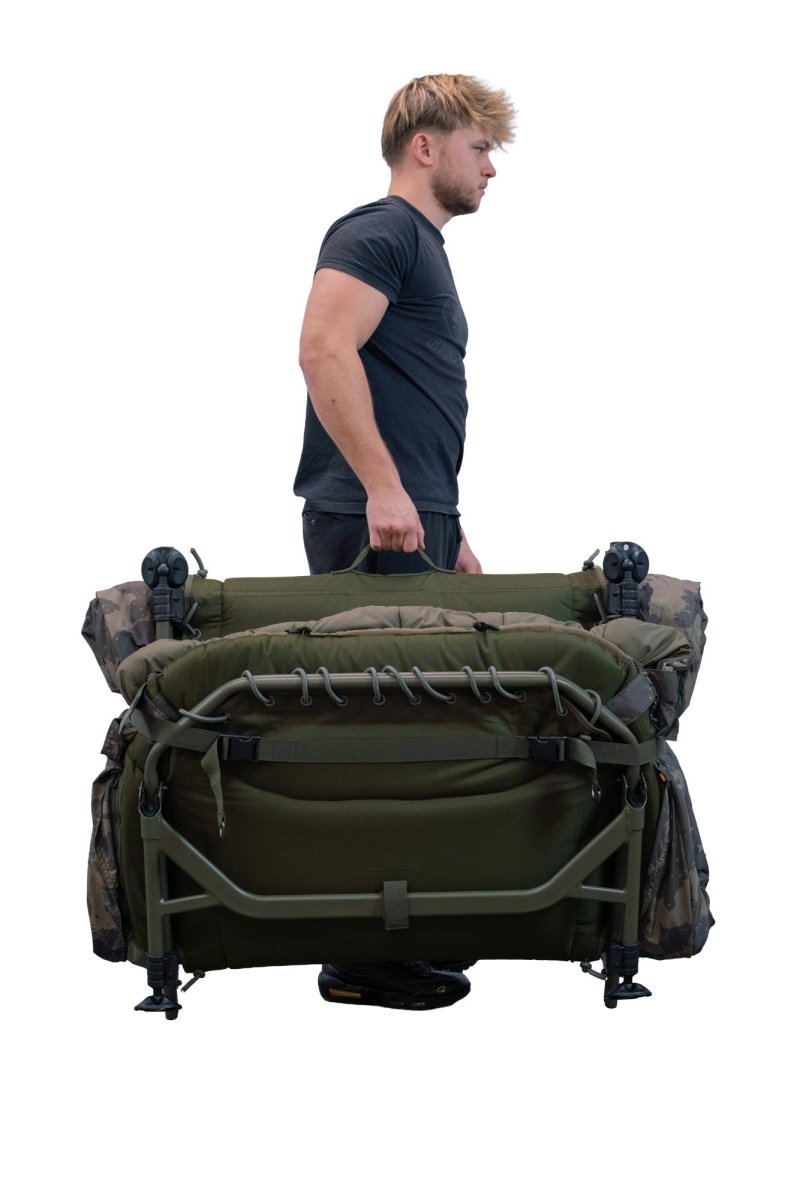 Bed Chair con saco de dormir Solar Worldwide Wide 8 patas - Tienda Carpfishing