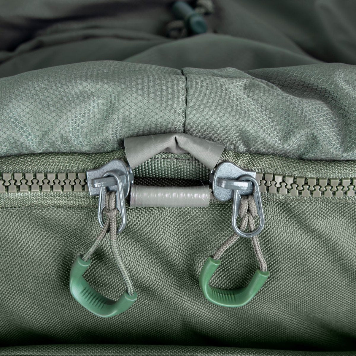 Bed chair con saco de dormir Sonik Bank - Tek 5 estaciones - Tienda Carpfishing