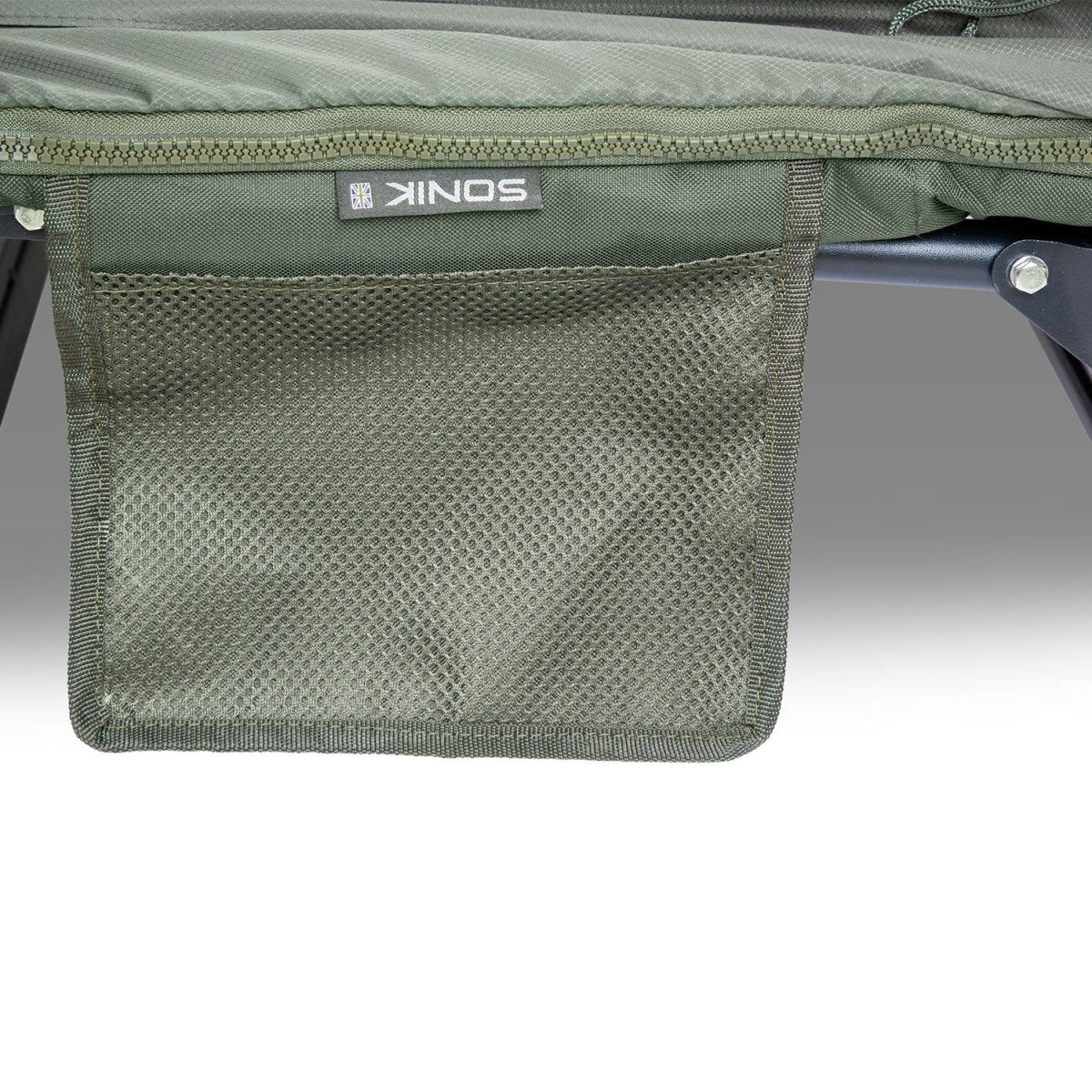 Bed chair con saco de dormir Sonik Bank - Tek 5 estaciones - Tienda Carpfishing