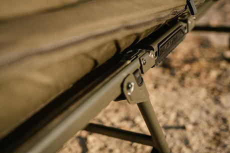 Bed Chair Fox Flatliner X 3 y 5 estaciones - Tienda Carpfishing