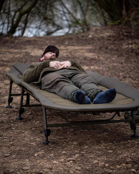 Bed Chair Fox Voyager 6 patas - Tienda Carpfishing