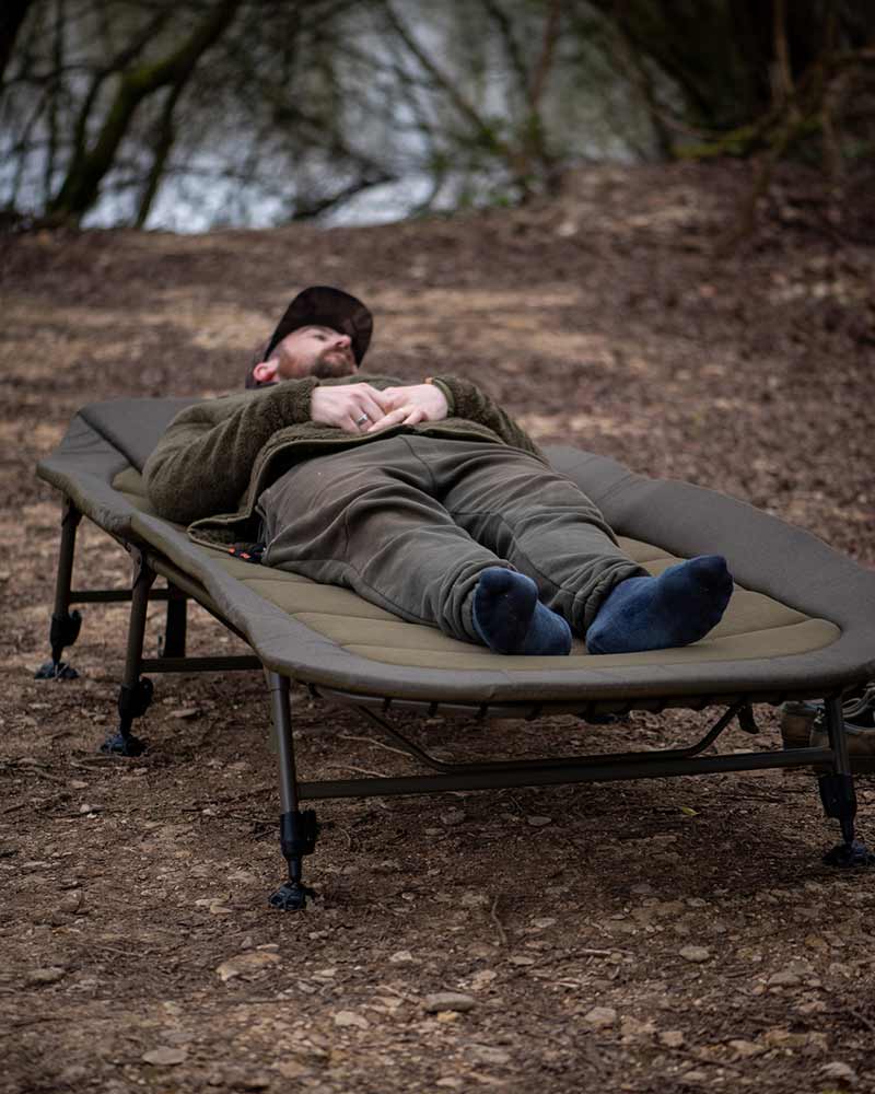 Bed Chair Fox Voyager Compact 6 patas - Tienda Carpfishing