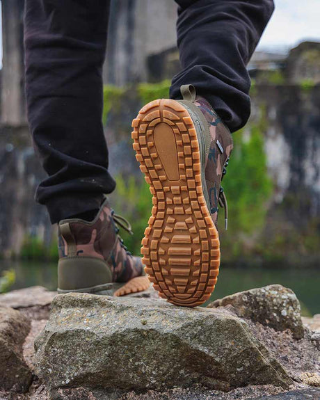 Botas Fox V2 Boot Caqui Camo - Tienda Carpfishing