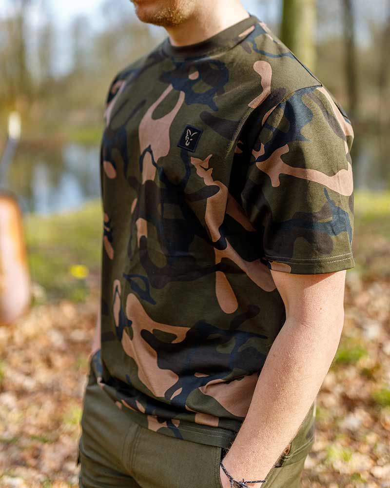 Camiseta Fox Camo T - Tienda Carpfishing