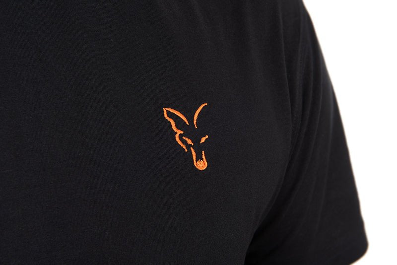 Camiseta Fox Classic T Negro Naranja - Tienda Carpfishing