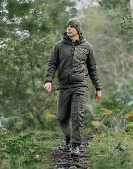 Chaqueta Aislante Korda Verde Oscuro - Tienda Carpfishing