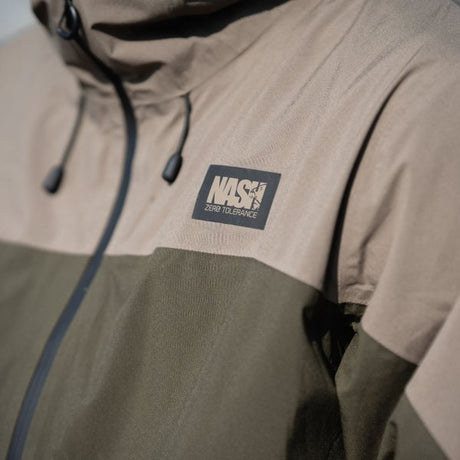Chaqueta Impermeable Nash ZT Lite Dry Pack - Tienda Carpfishing