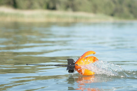 Cohete cebador Spyder Spod Medium Naranja/Negro - Tienda Carpfishing