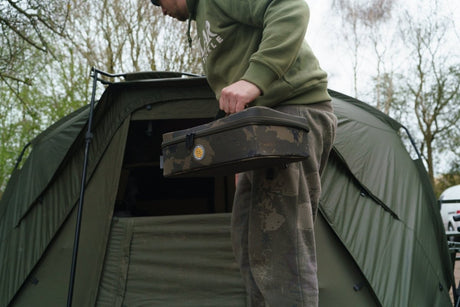 Estación de montaje Solar Worldwide L - Tienda Carpfishing