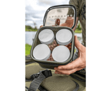 Macuto de 4 botes de cebo Korum Eva - Tienda Carpfishing