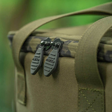 Macuto térmico Avid Carp RVS L - Tienda Carpfishing