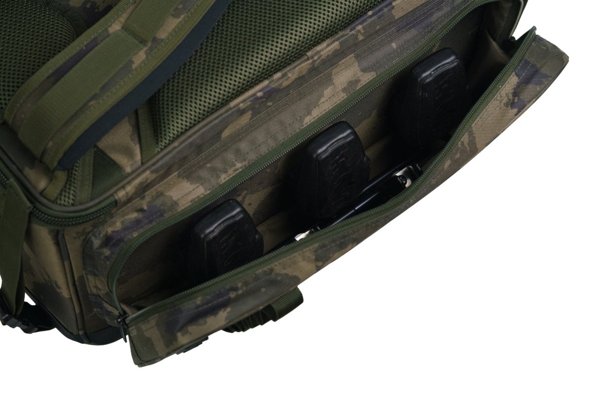Mochila Solar Worldwide RuckBag 30L - Tienda Carpfishing