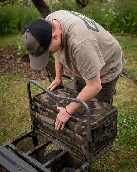 Organizador para carretilla Fox Camolite L - Tienda Carpfishing