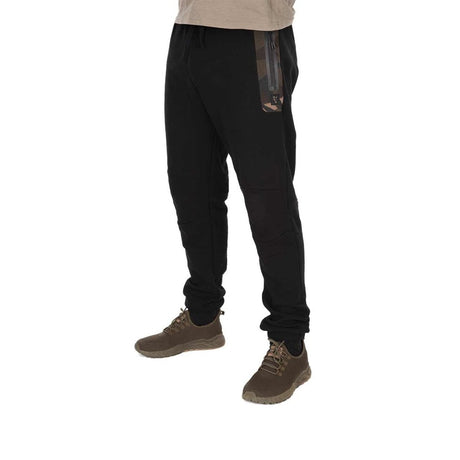 Pantalones Fox Premium 310 Negro Camo - Tienda Carpfishing