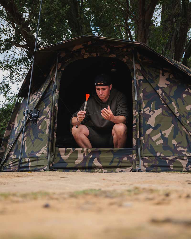 Refugio Fox Frontier II Camo - Tienda Carpfishing