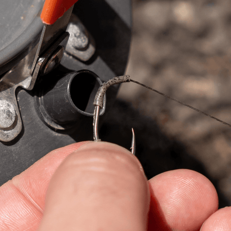 Shrink Tube Avid Carp Outline FleckTone 2.4 mm - Tienda Carpfishing