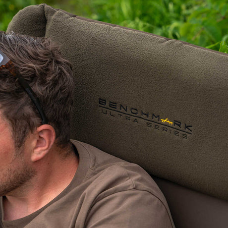 Silla Avid Carp Benchmark Ultra Cozy - Tienda Carpfishing