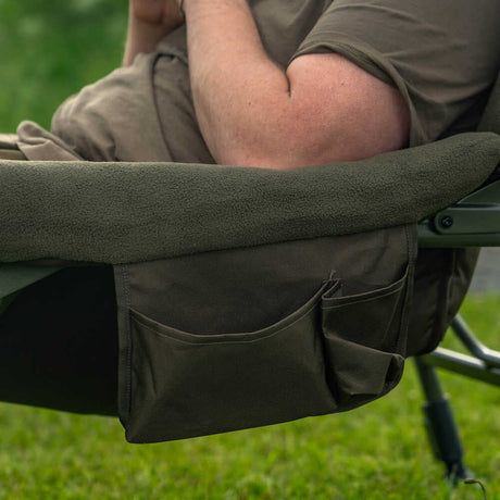 Silla Avid Carp Benchmark Ultra Cozy - Tienda Carpfishing