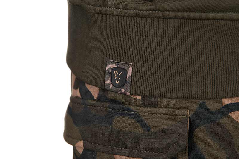 Sudadera Fox LW Caqui y Camo con capucha y cremallera - Tienda Carpfishing