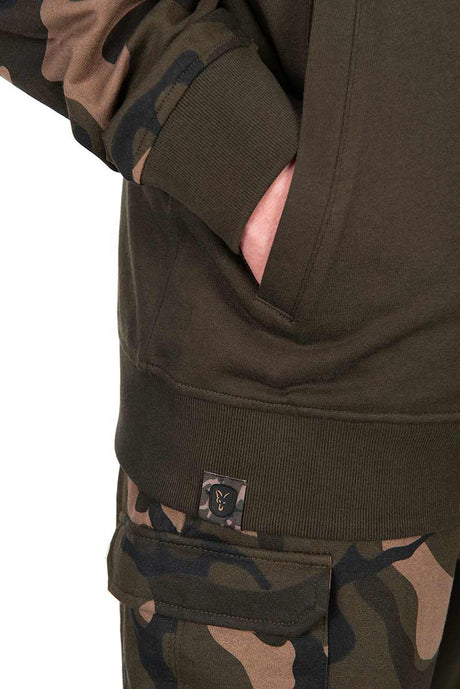 Sudadera Fox LW Caqui y Camo con capucha y cremallera - Tienda Carpfishing