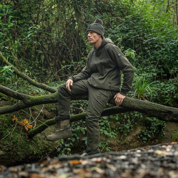Sudadera Nash ZT Wind Chill Varsity - Tienda Carpfishing