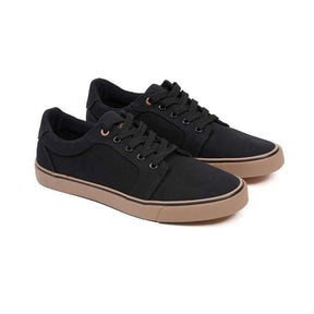Zapatillas Fox Canvas Black - Tienda Carpfishing