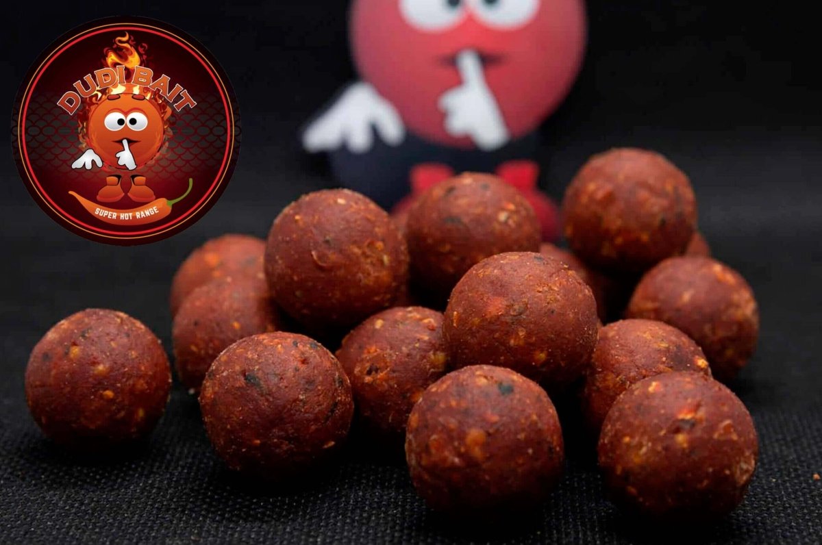 Boilies Dudi Bait Solubles Mister Red Super Hot 24 mm - Tienda Carpfishing
