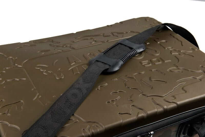 Bolso Fox Aquos Camo 30 litros - Tienda Carpfishing