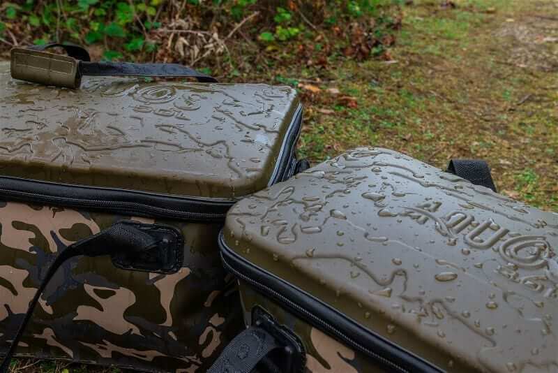 Bolso Fox Aquos Camo 50 litros - Tienda Carpfishing